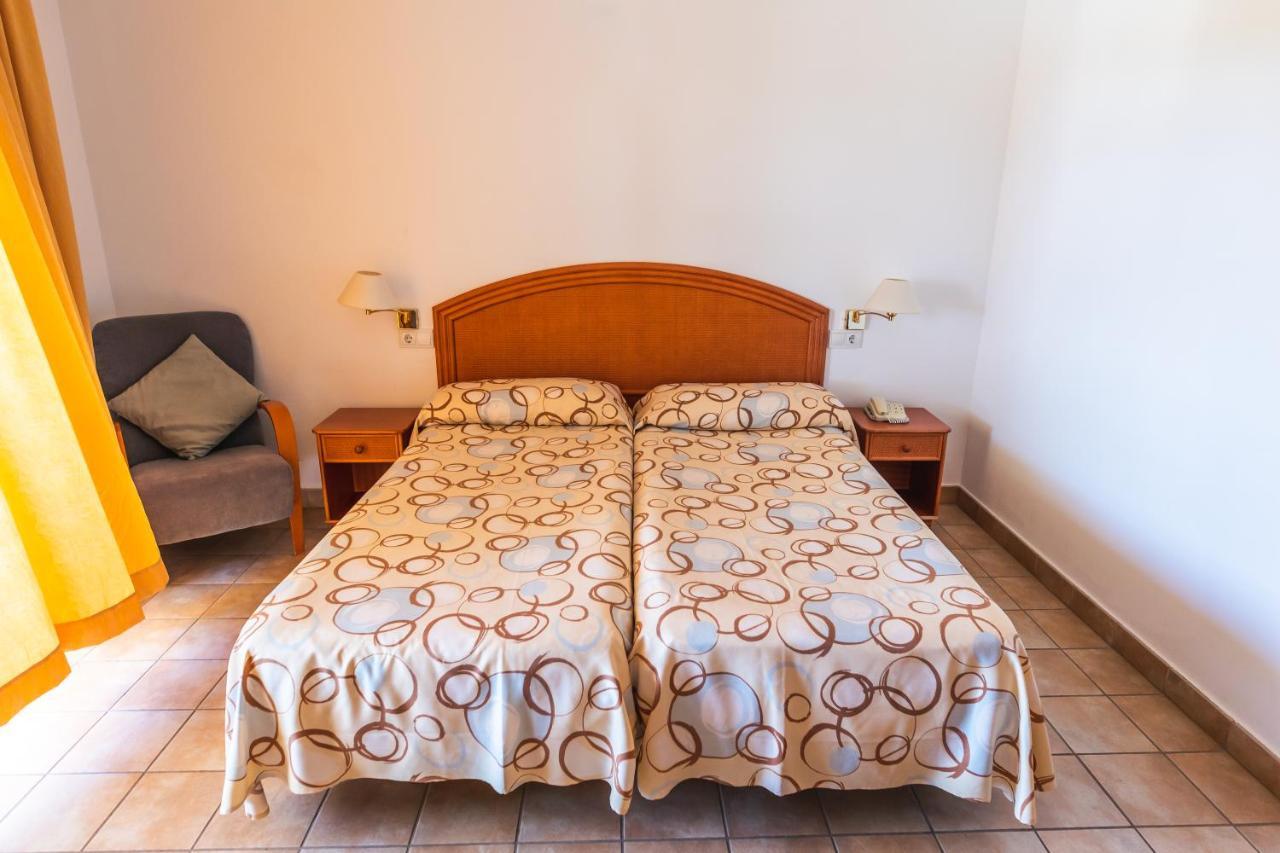 Hotel L'Alfàs Oasis à L'Alfas del Pi Extérieur photo